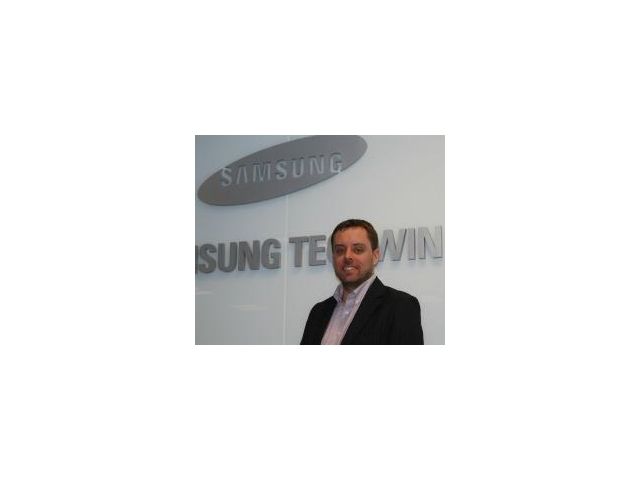 Dominic Jones nominato European Marketing Manager di Samsung Techwin Europe