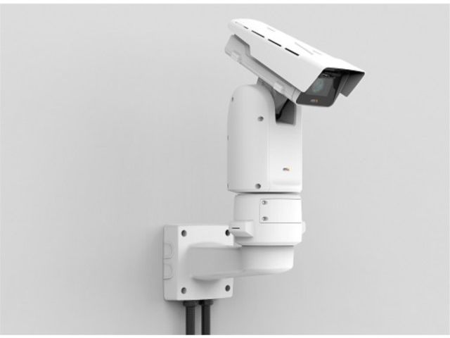Axis Communications: una nuova gamma di telecamere con meccanismo di posizionamento 